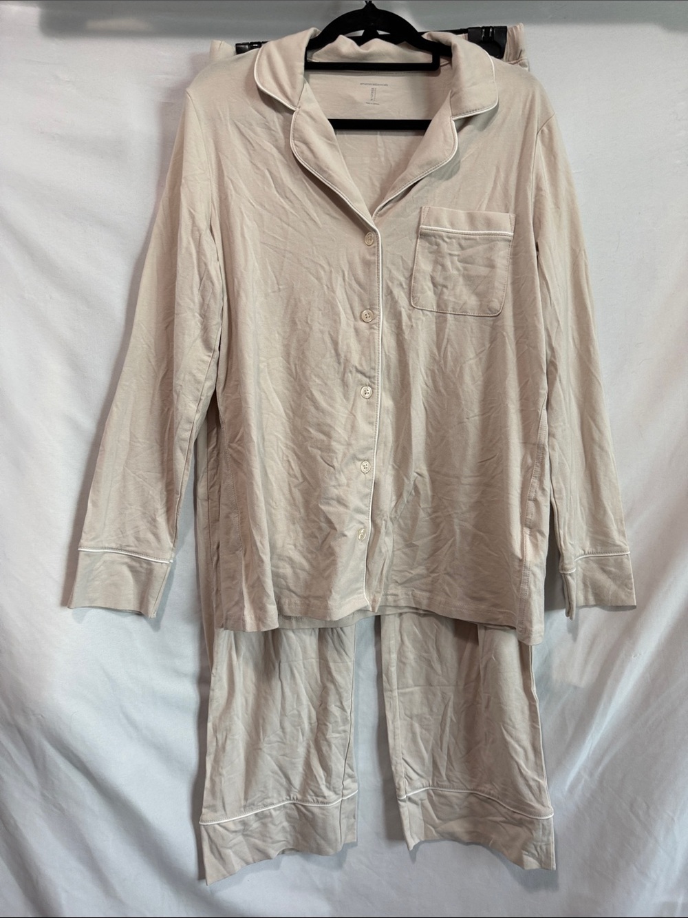 Amazon Essentials Cream Button-Front Pajama Set